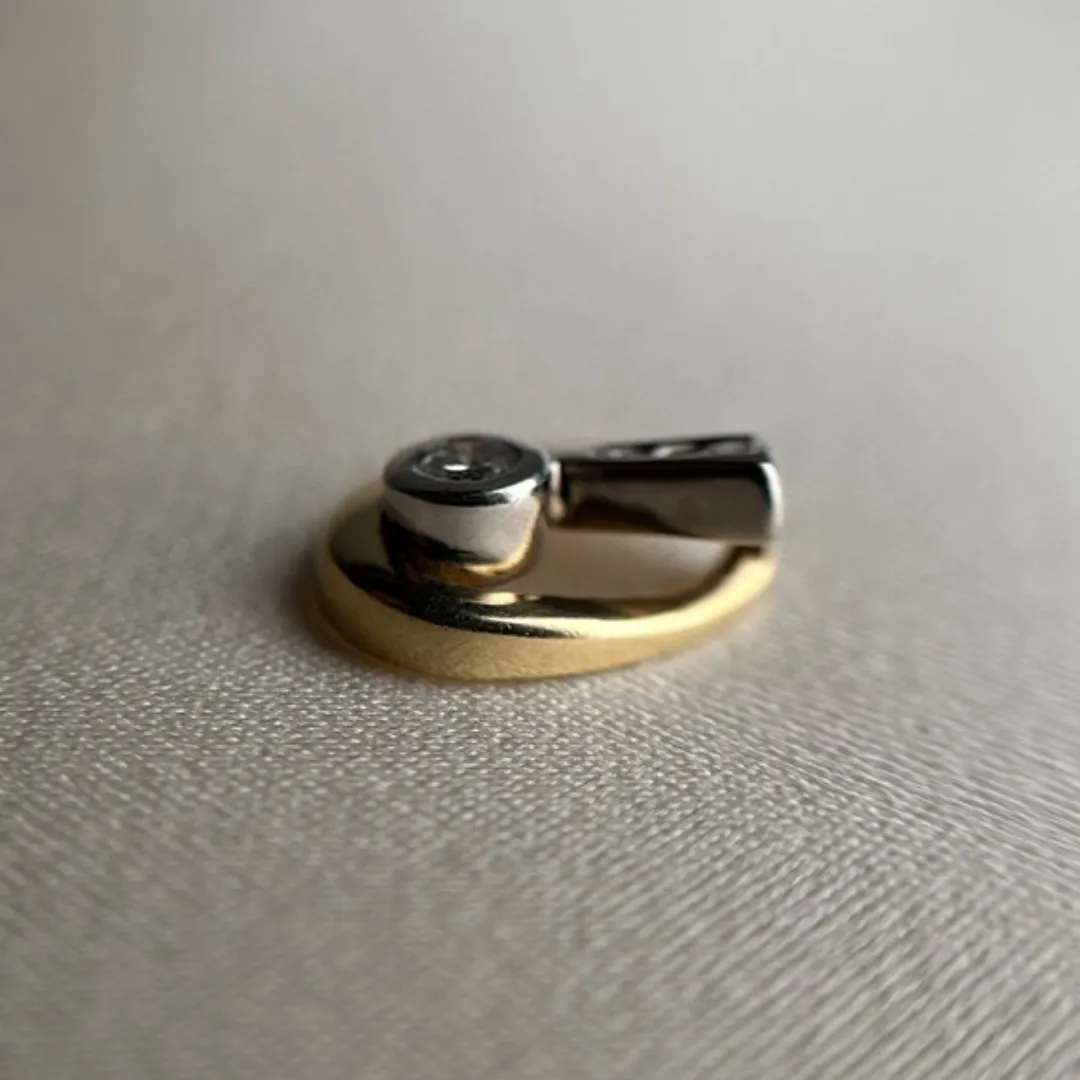 /public/photos/live/Unique Style Two Tone Gold Moissanite Charm Pendant  947 (1).webp